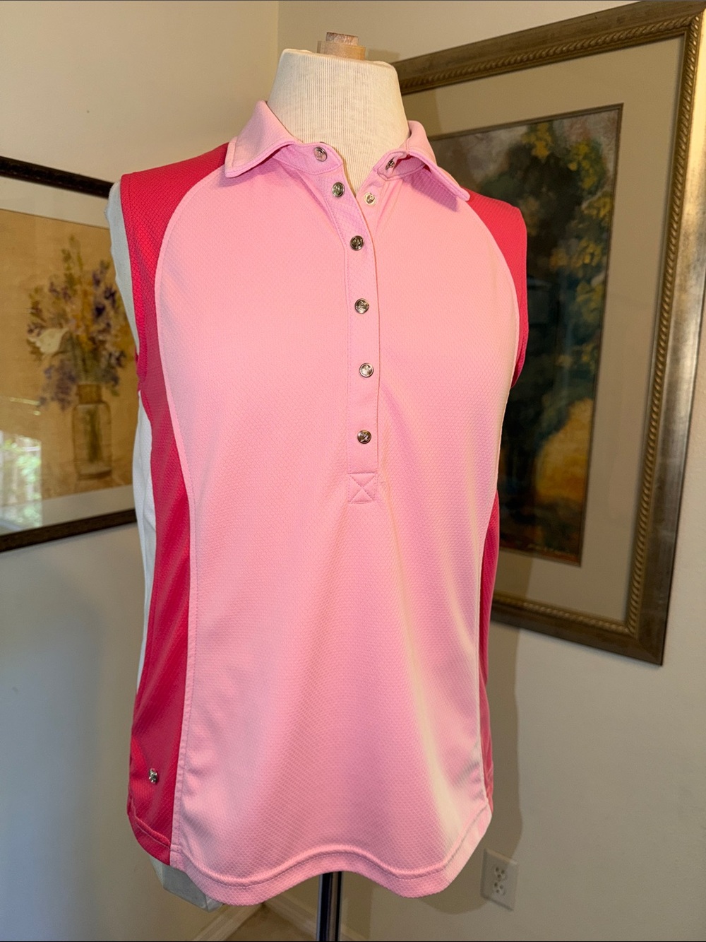 DAILY SPORTS Zenia Sleeveless Pink/White Golf Polo with Dark Pink Panels Size M
